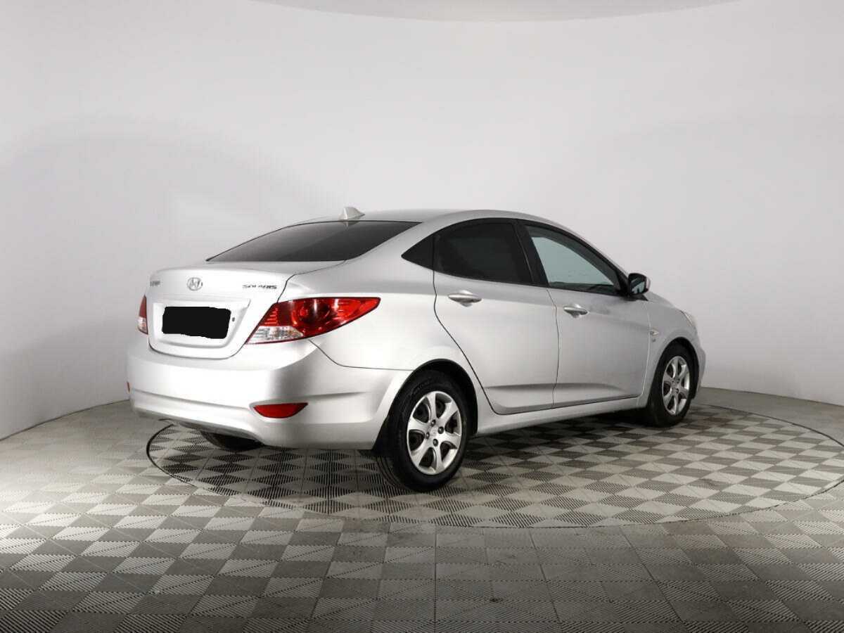 Hyundai Solaris б/у, 2012, Автоматическая. Фото: #7