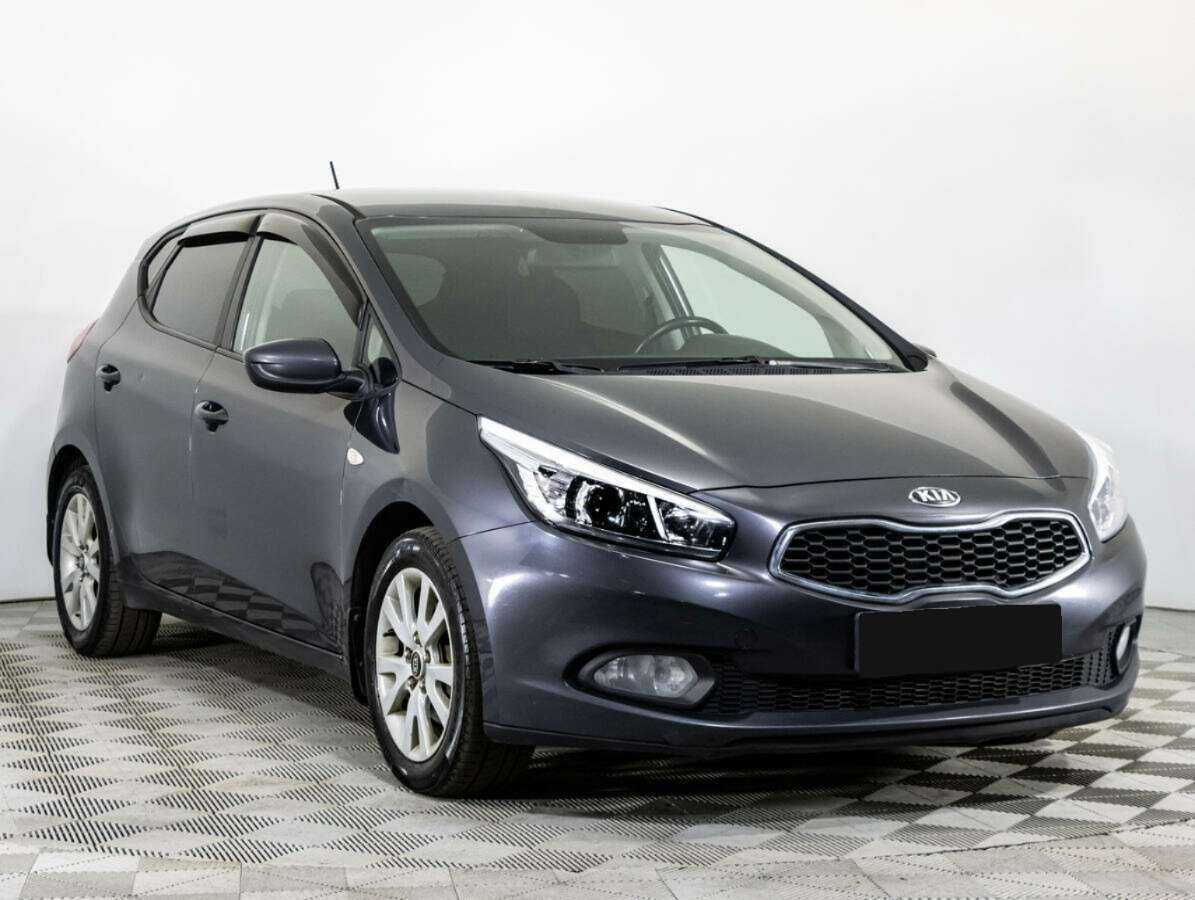 Kia Ceed б/у, 2014, Автоматическая. Фото: #2