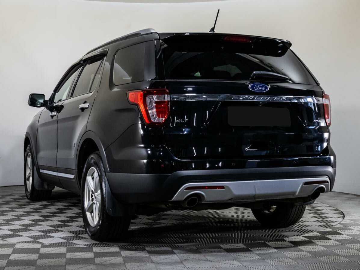 Ford Explorer б/у, 2017, Автоматическая. Фото: #5