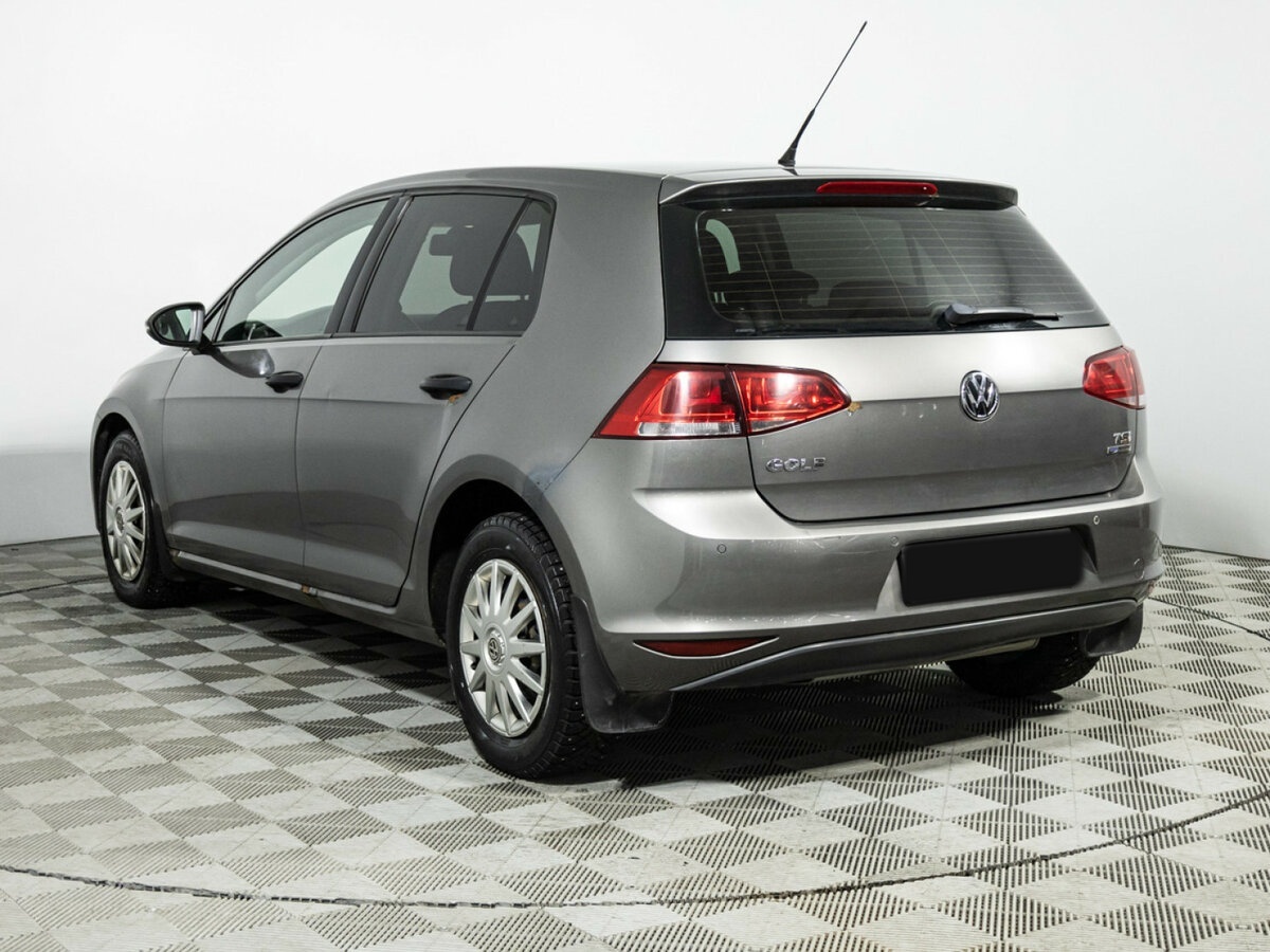 Volkswagen Golf б/у, 2013, Механическая. Фото: #6