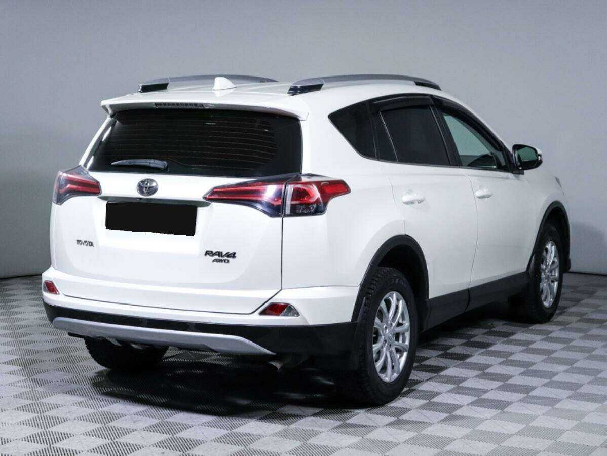 Toyota RAV4 б/у, 2017, Автоматическая. Фото: #4