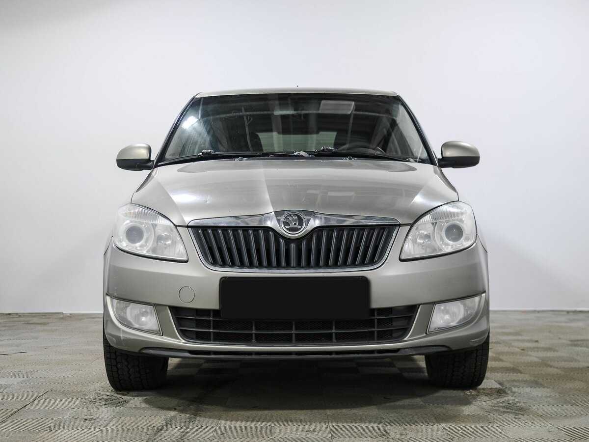 Skoda Fabia б/у, 2013, Автоматическая. Фото: #1