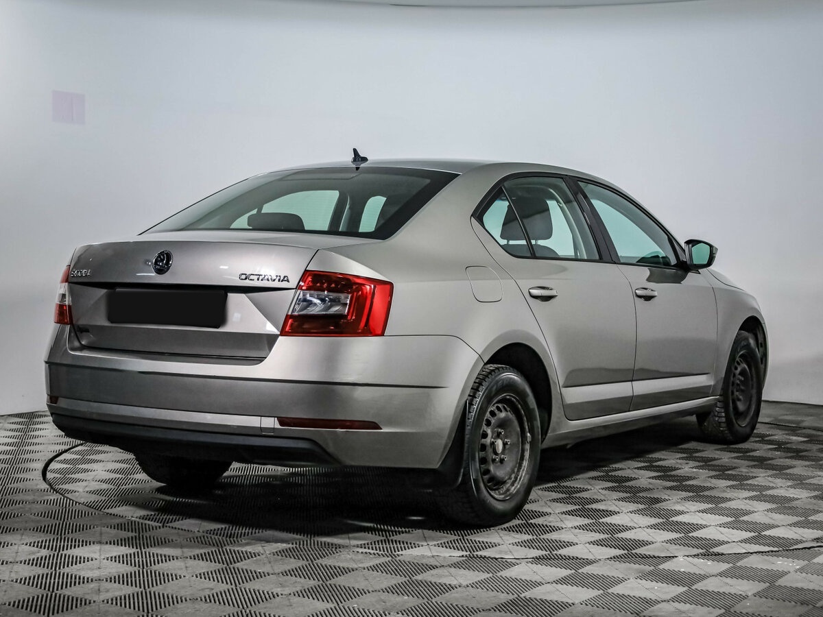 Skoda Octavia б/у, 2018, Механическая. Фото: #3