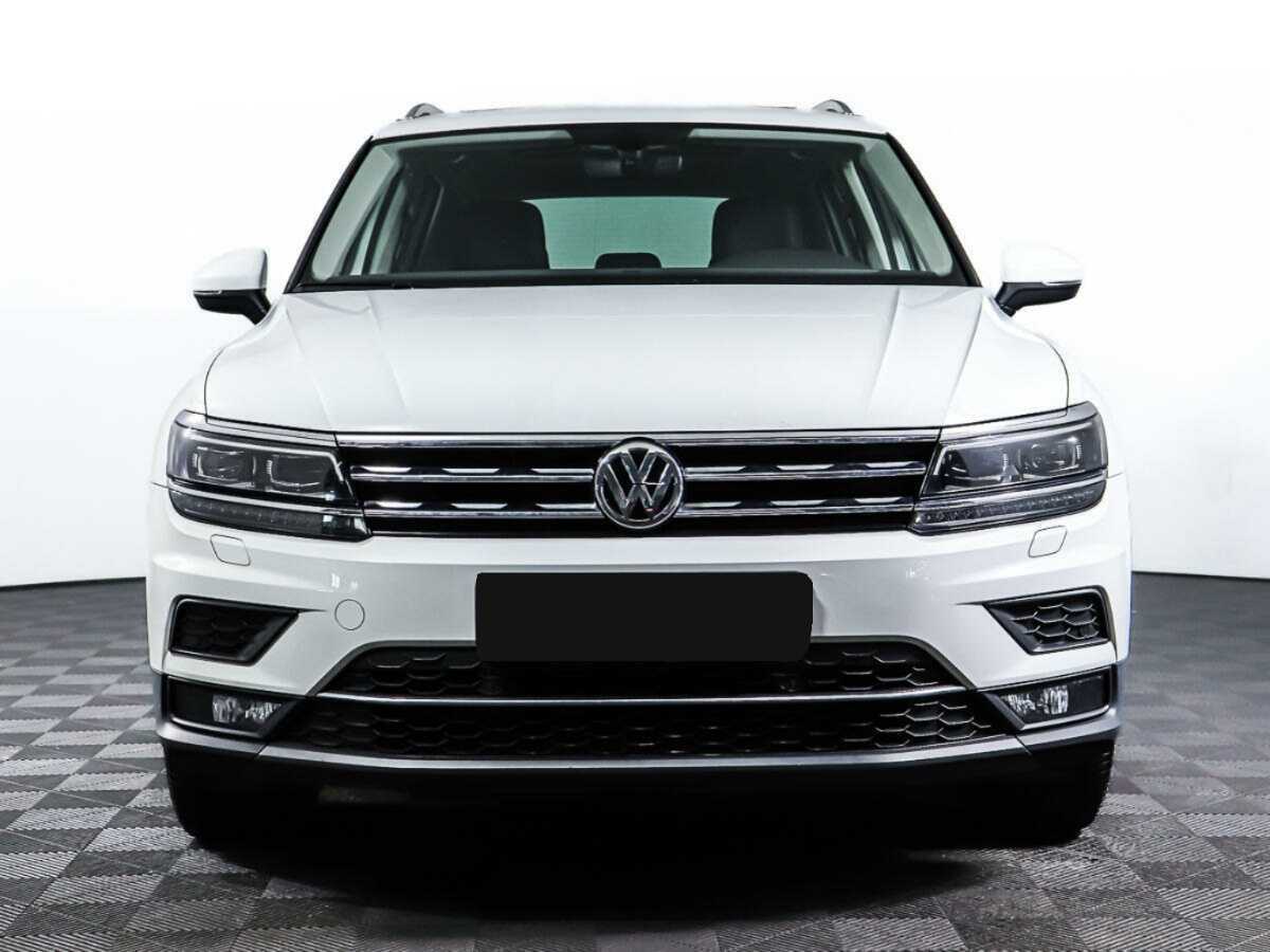 Volkswagen Tiguan б/у, 2017, Роботизированная. Фото: #1