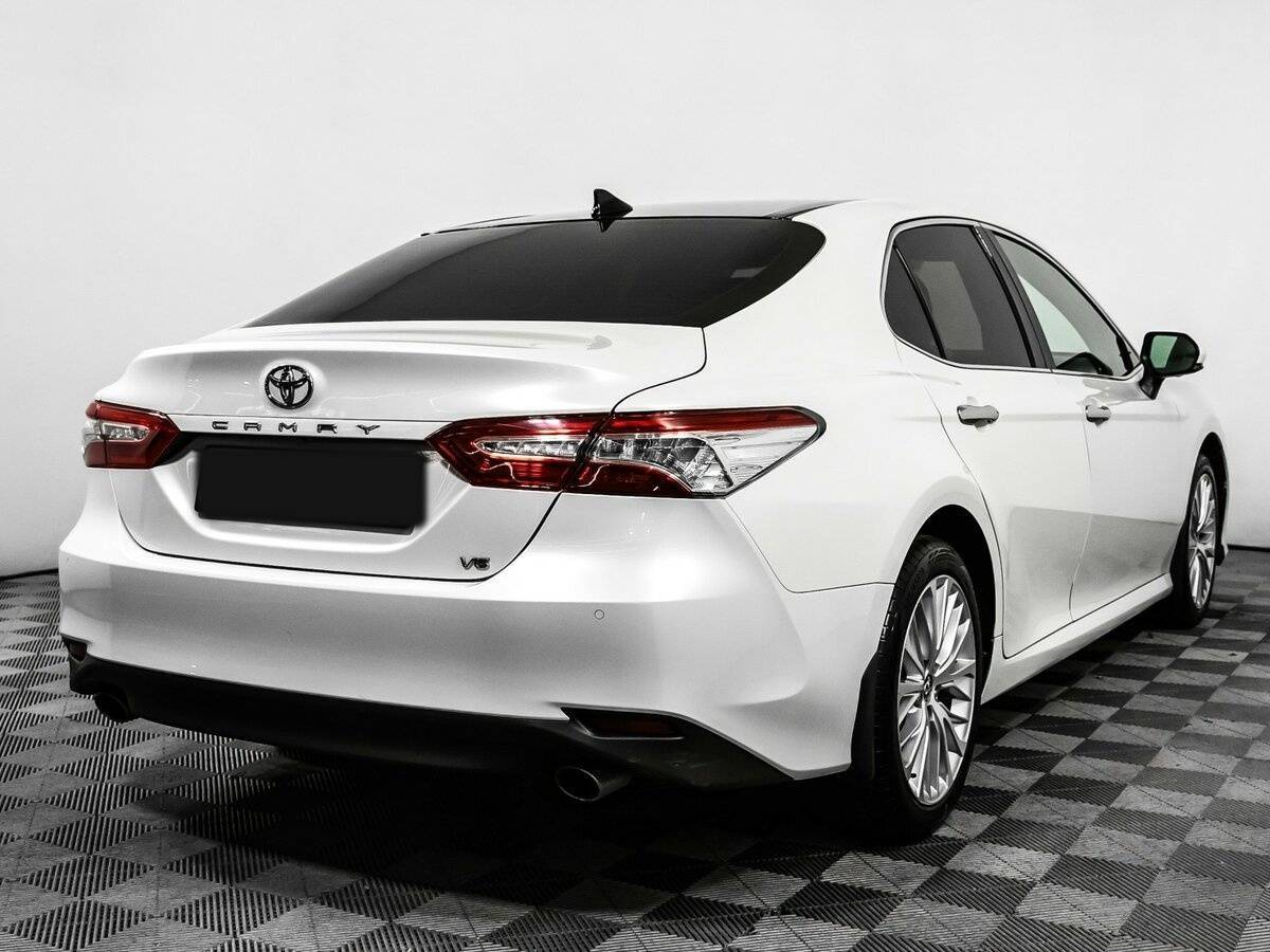 Toyota Camry б/у, 2019, Автоматическая. Фото: #4