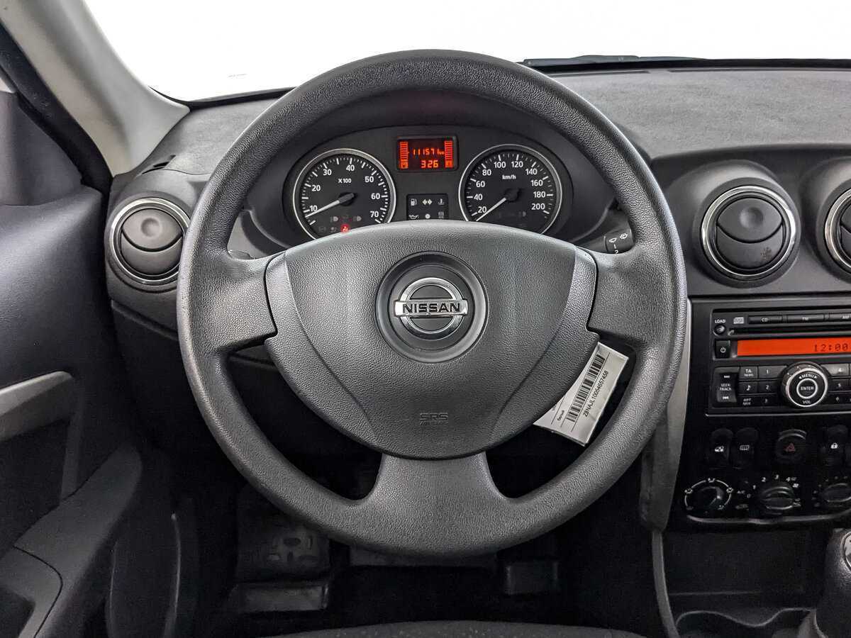 Nissan Almera б/у, 2015, Механическая. Фото: #17