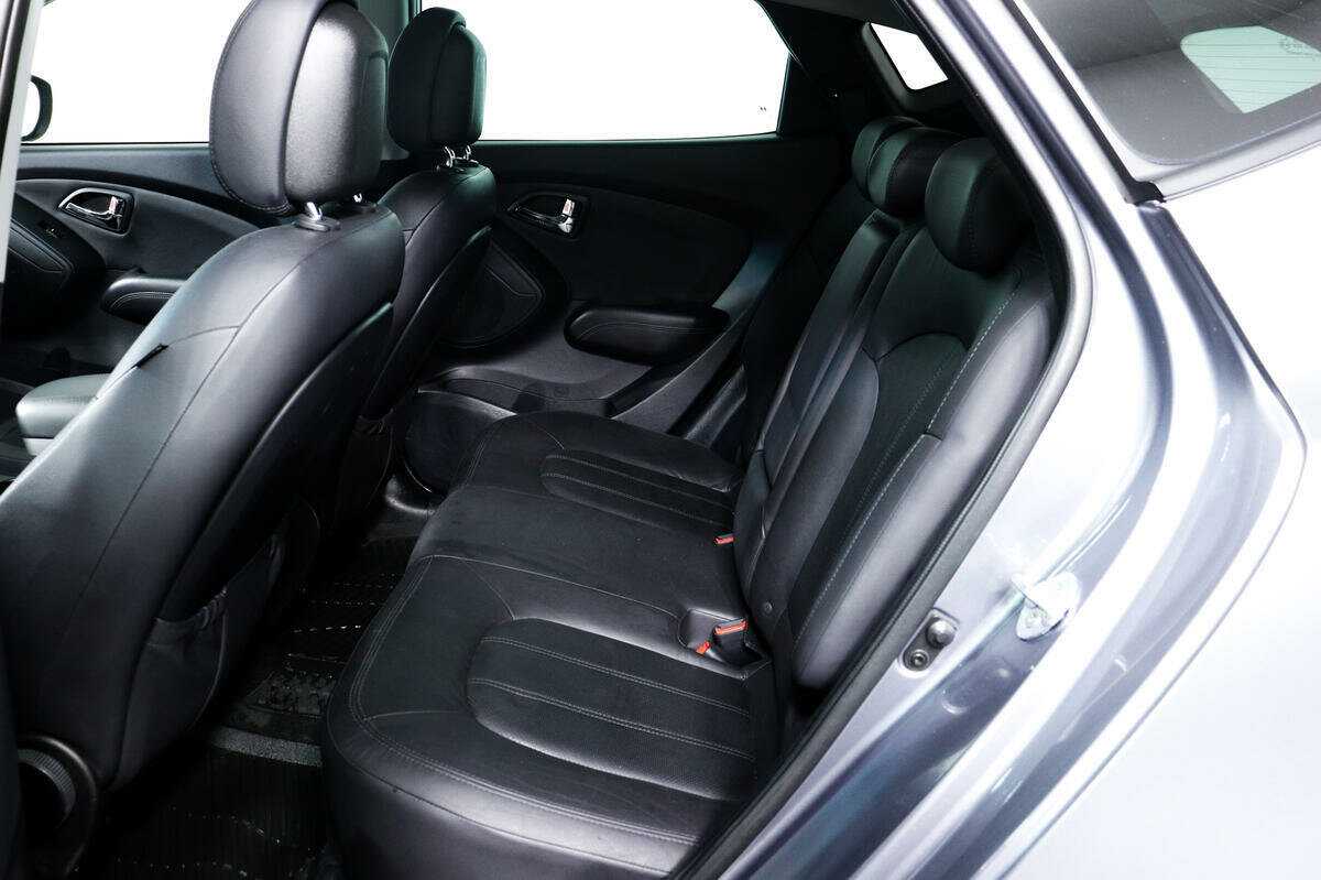 Hyundai ix35 б/у, 2012, Автоматическая. Фото: #11