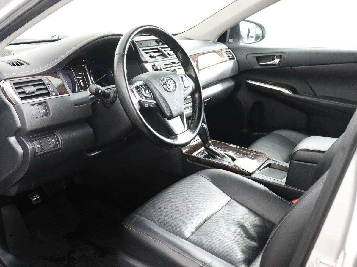 Toyota Camry б/у, 2018, Автоматическая. Фото: #7