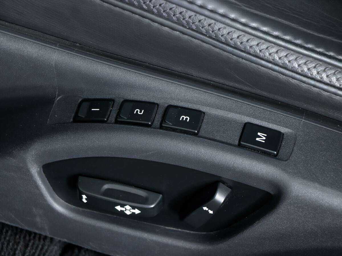 Volvo XC70 б/у, 2012, Автоматическая. Фото: #16