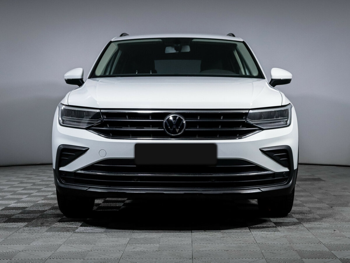 Volkswagen Tiguan б/у, 2021, Роботизированная. Фото: #1