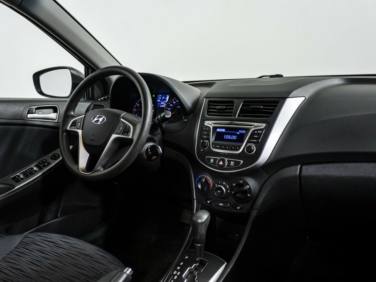 Hyundai Solaris б/у, 2015, Автоматическая. Фото: #7