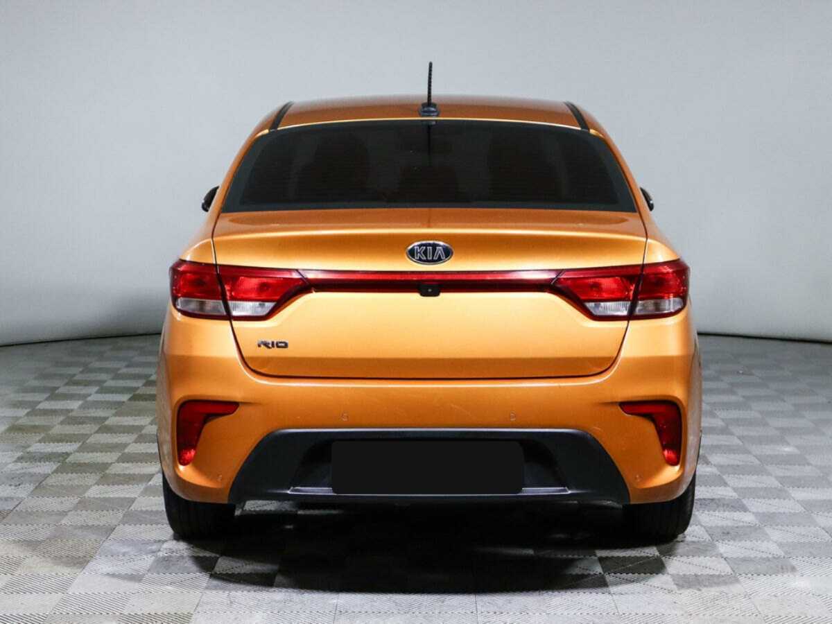 Kia Rio б/у, 2017, Автоматическая. Фото: #4