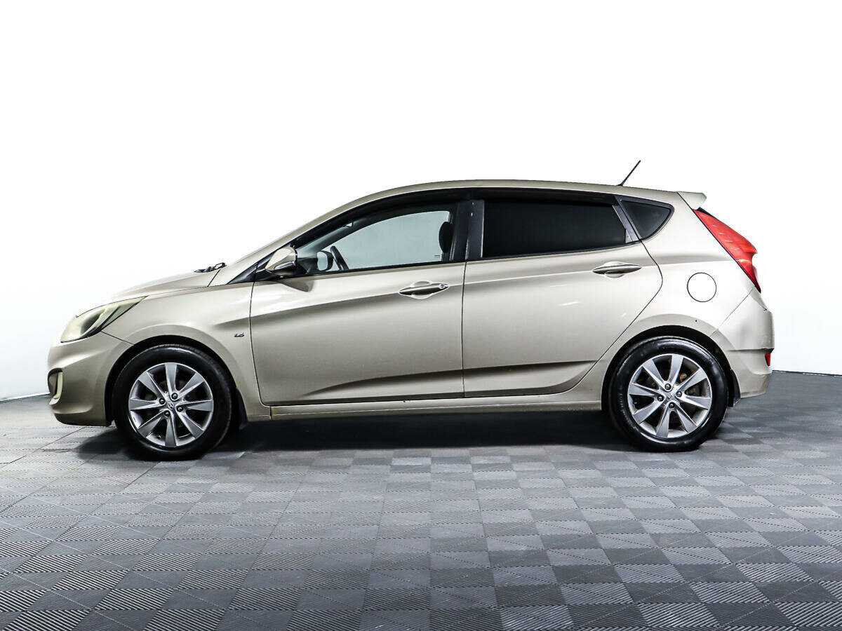 Hyundai Solaris б/у, 2012, Автоматическая. Фото: #6