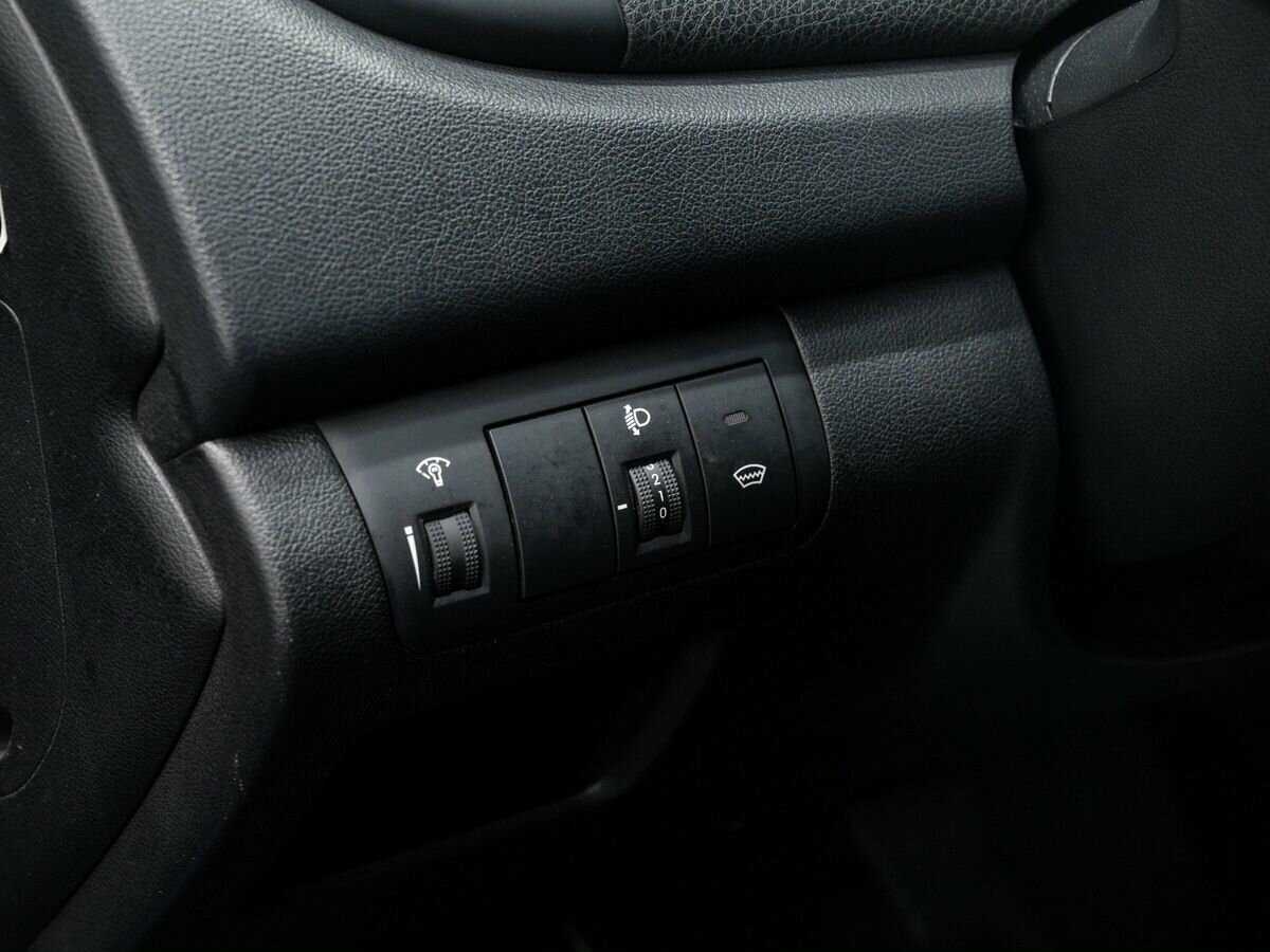 Kia Cerato б/у, 2012, Механическая. Фото: #15