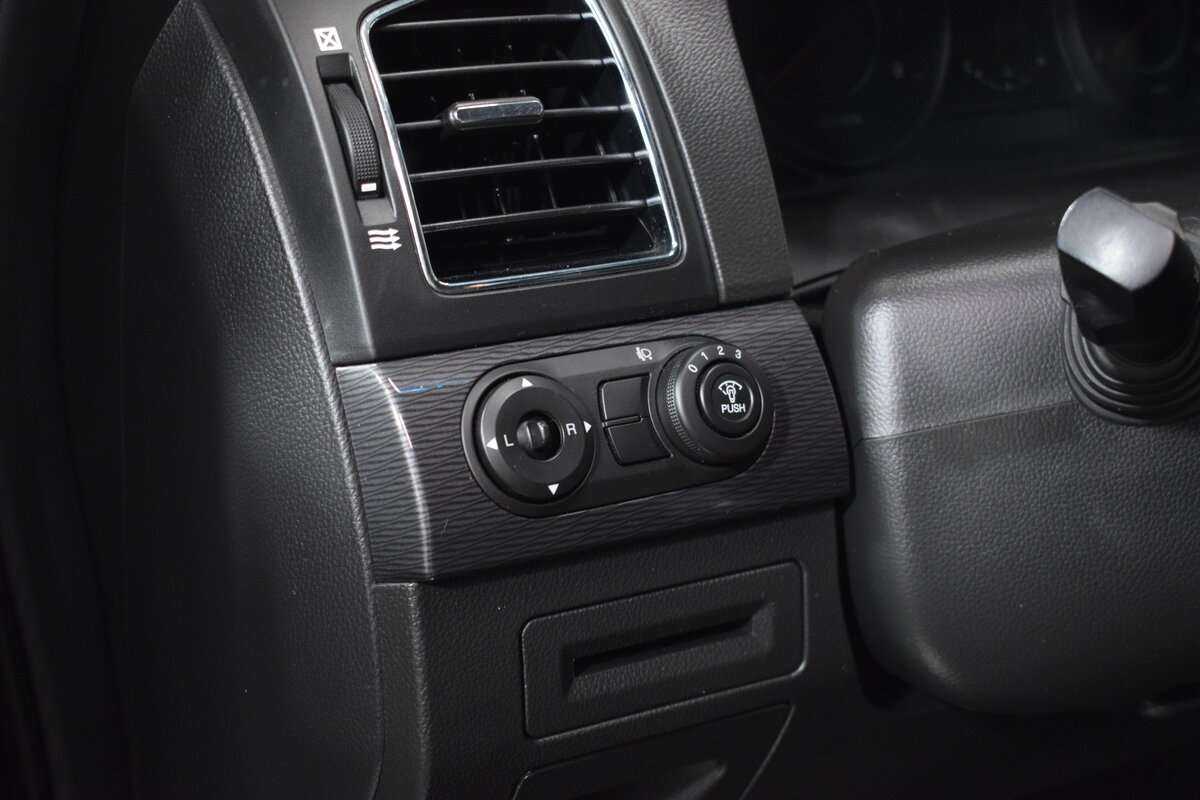 Chevrolet Captiva б/у, 2014, Механическая. Фото: #15