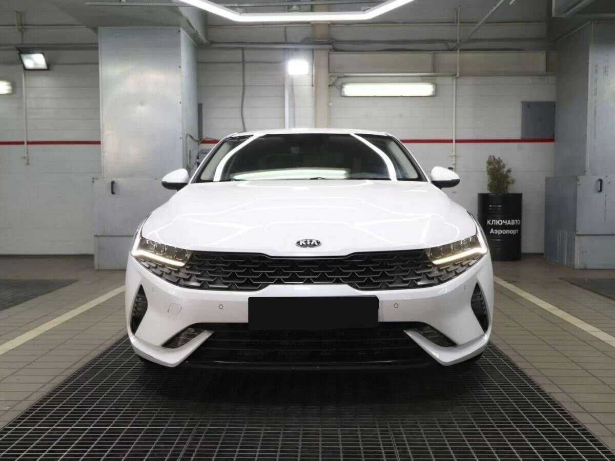 Kia K5 б/у, 2021, Автоматическая. Фото: #2