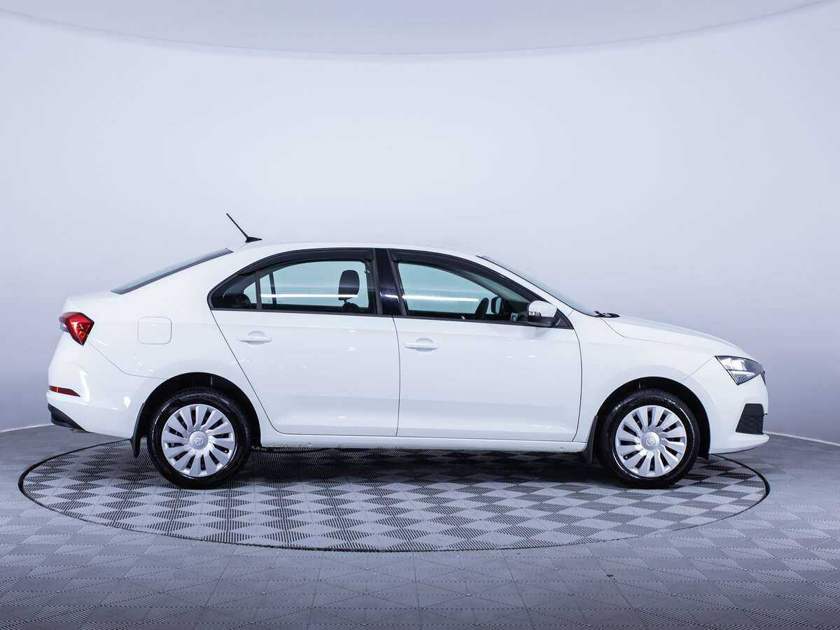 Skoda Rapid б/у, 2021, Механическая. Фото: #3