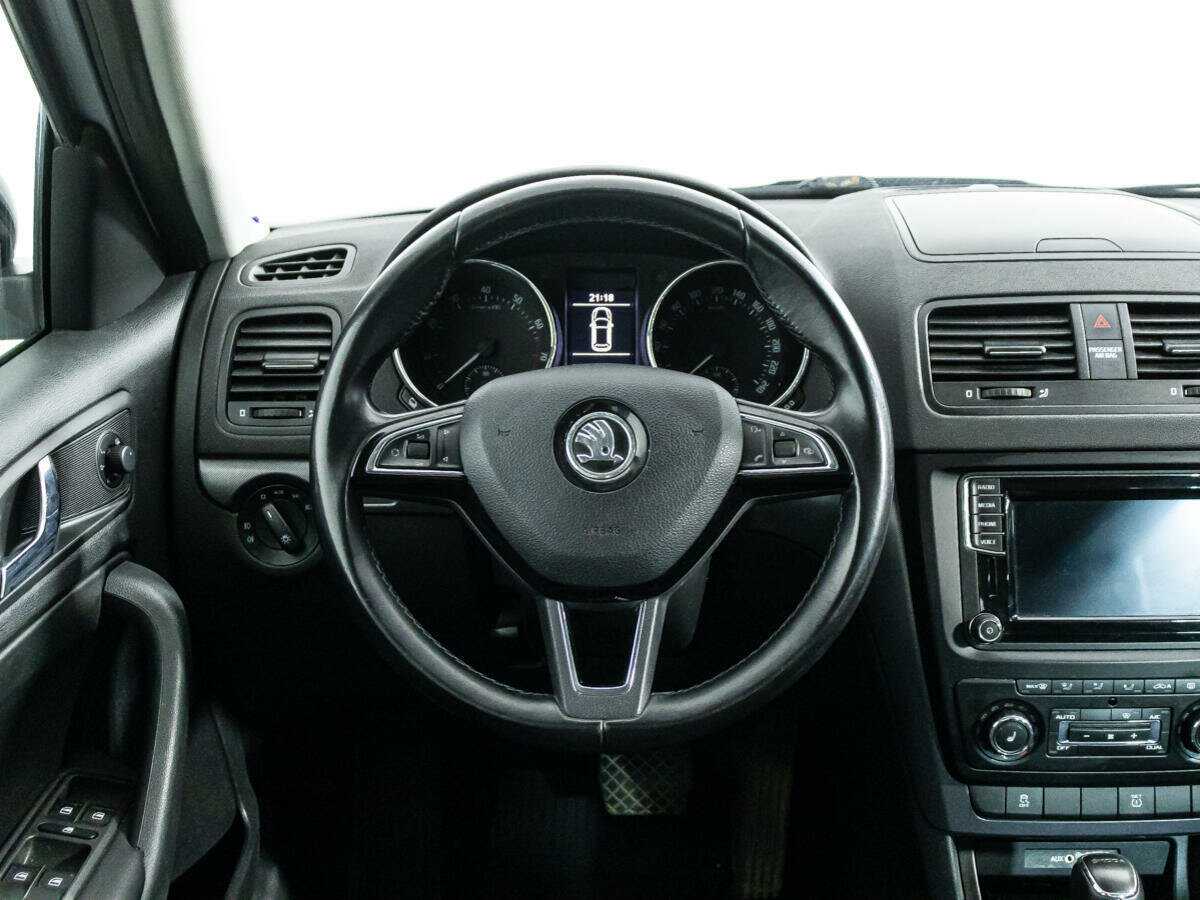 Skoda Yeti б/у, 2015, Автоматическая. Фото: #16