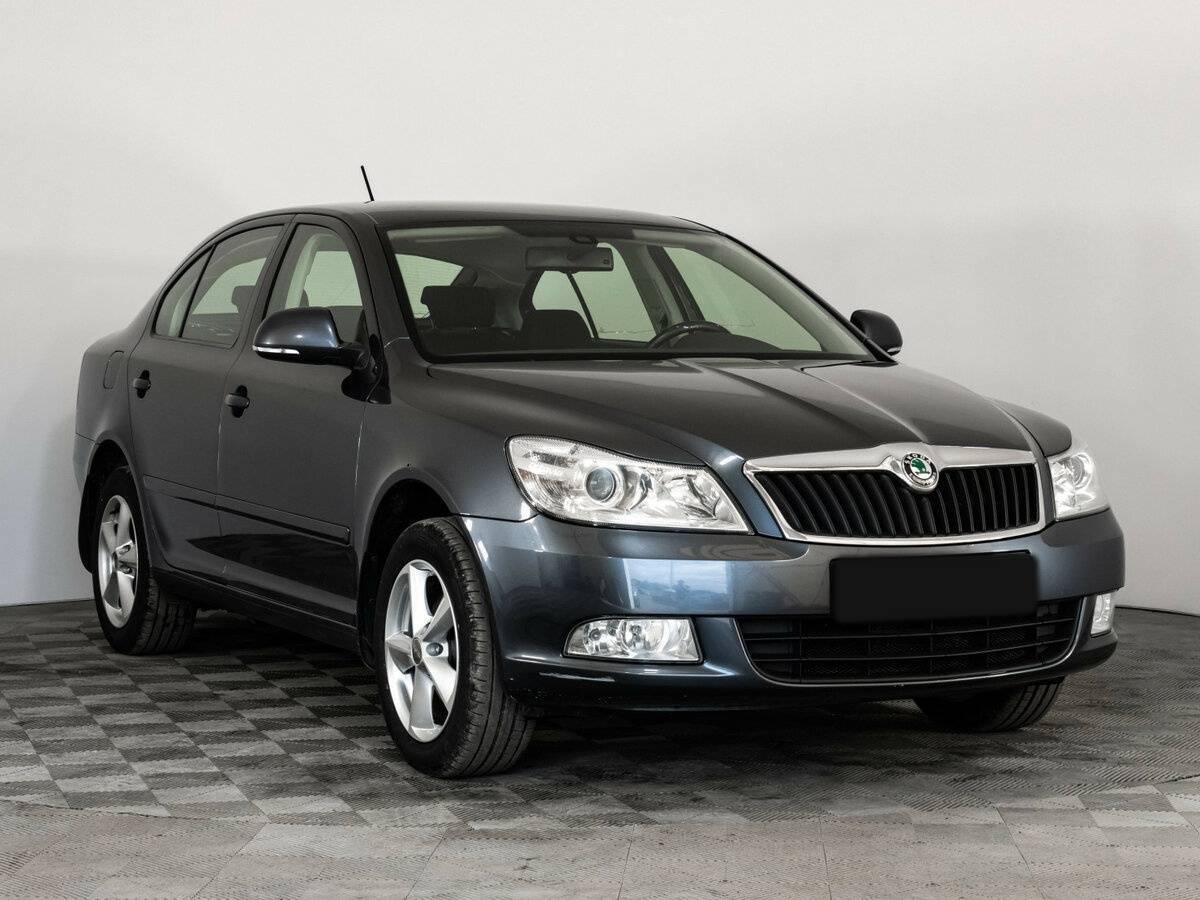 Skoda Octavia б/у, 2012, Механическая. Фото: #2