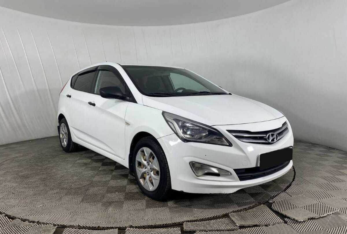 Hyundai Solaris б/у, 2014, Автоматическая. Фото: #2