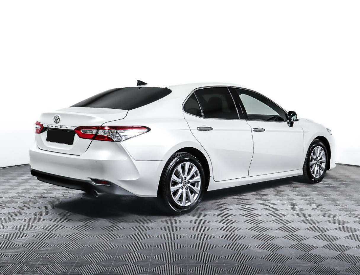 Toyota Camry б/у, 2018, Автоматическая. Фото: #4