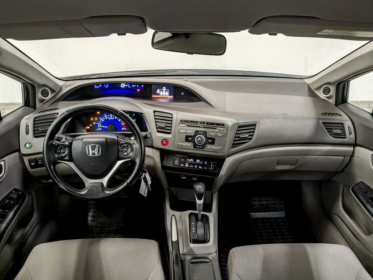 Honda Civic б/у, 2012, Автоматическая. Фото: #13