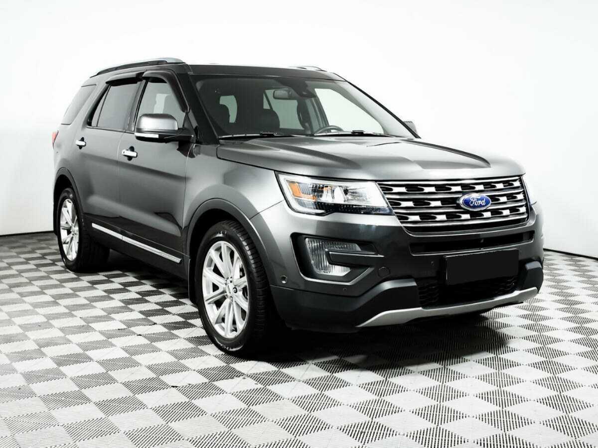 Ford Explorer б/у, 2017, Автоматическая. Фото: #2