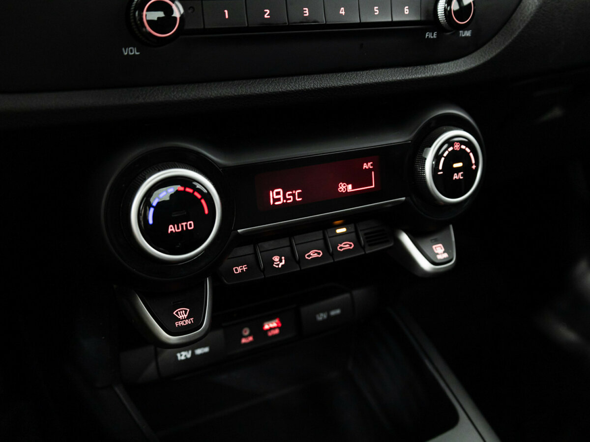 Kia Rio б/у, 2018, Автоматическая. Фото: #15