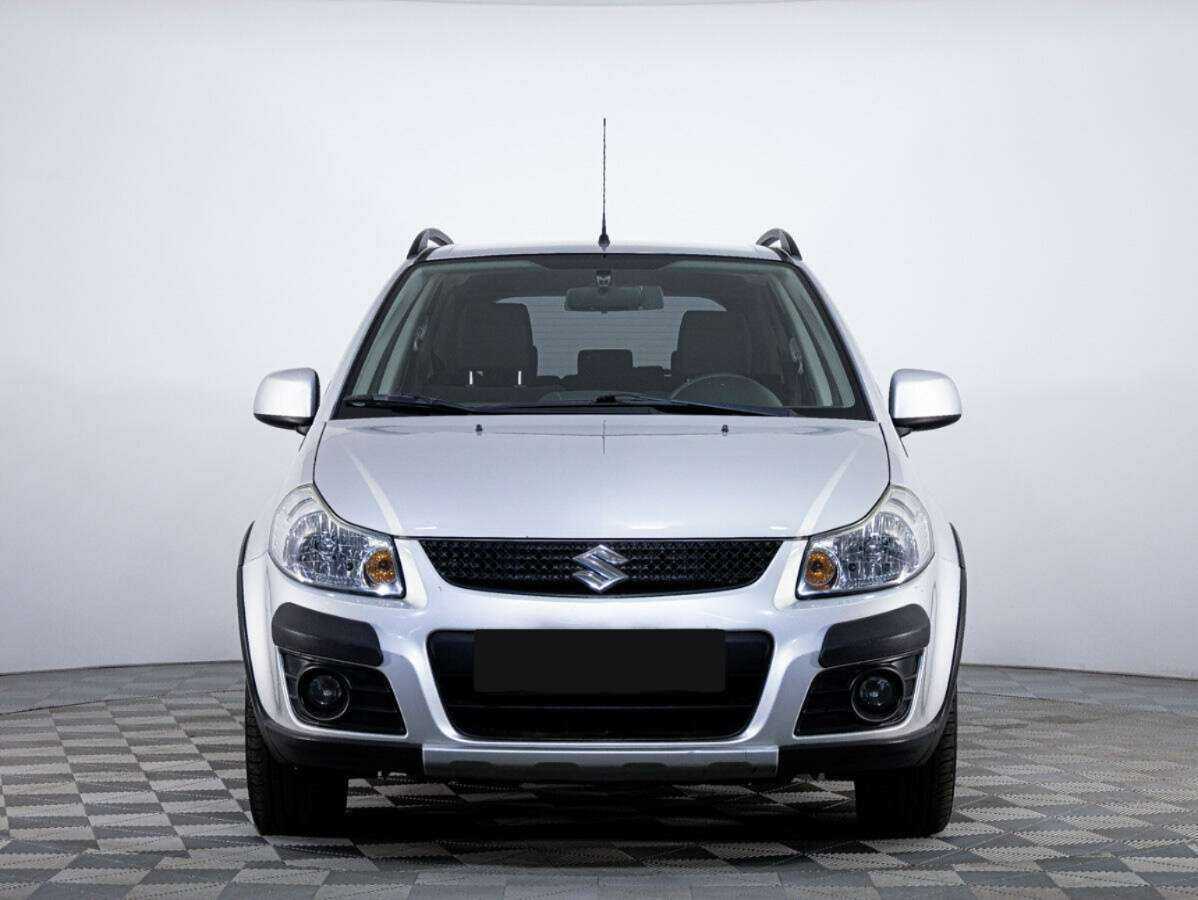 Suzuki SX4 б/у, 2012, Механическая. Посмотреть фото