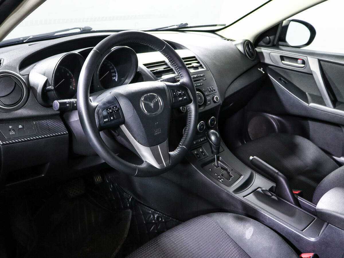 Mazda 3 б/у, 2012, Автоматическая. Фото: #11