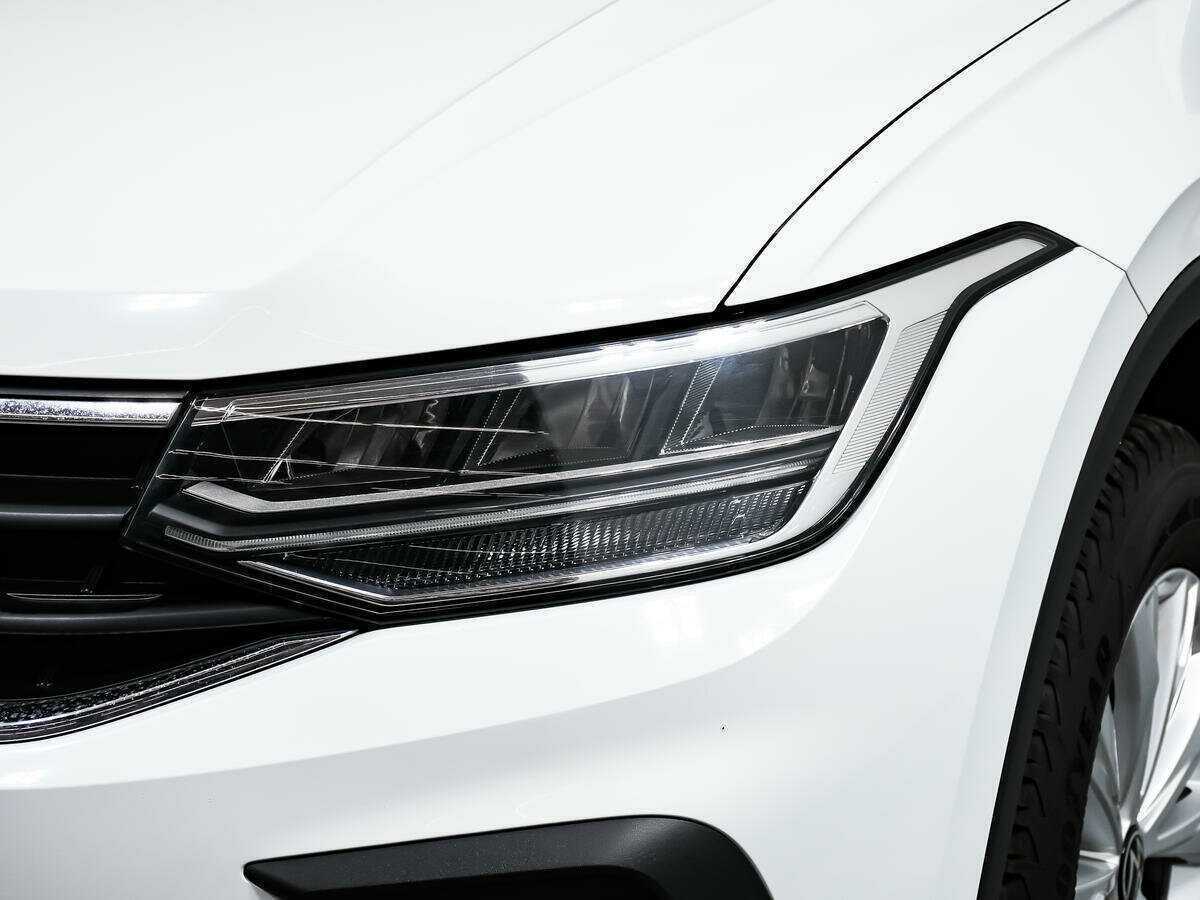 Volkswagen Tiguan б/у, 2021, Роботизированная. Фото: #14