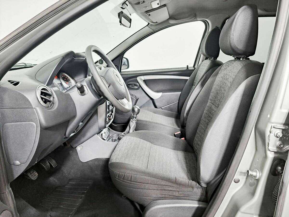 Renault Duster б/у, 2012, Механическая. Фото: #13