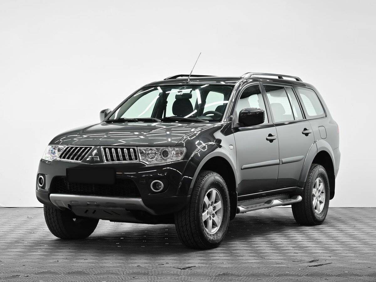 Mitsubishi Pajero Sport б/у, 2012, Механическая. Посмотреть фото