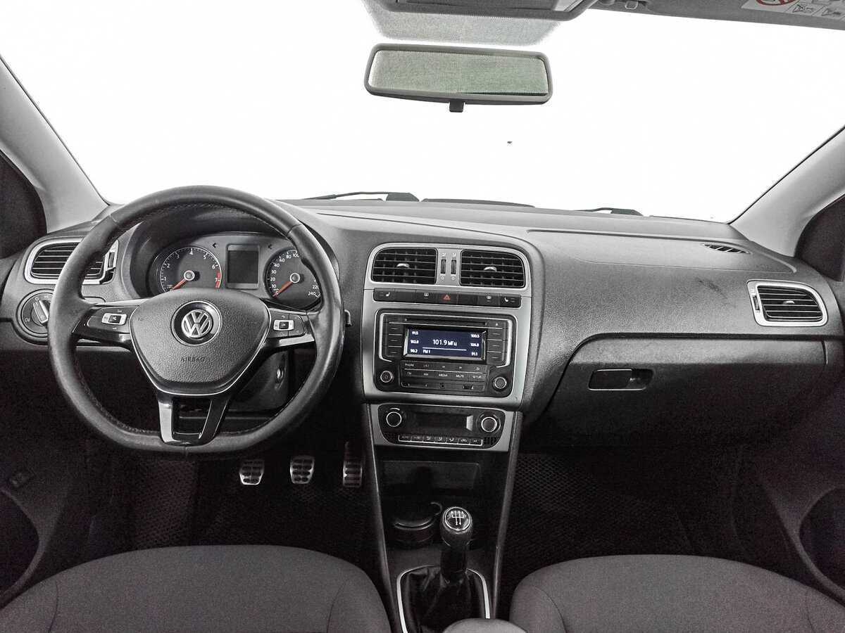 Volkswagen Polo б/у, 2017, Механическая. Фото: #11