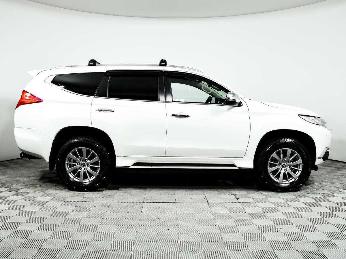 Mitsubishi Pajero Sport б/у, 2019, Автоматическая. Фото: #3