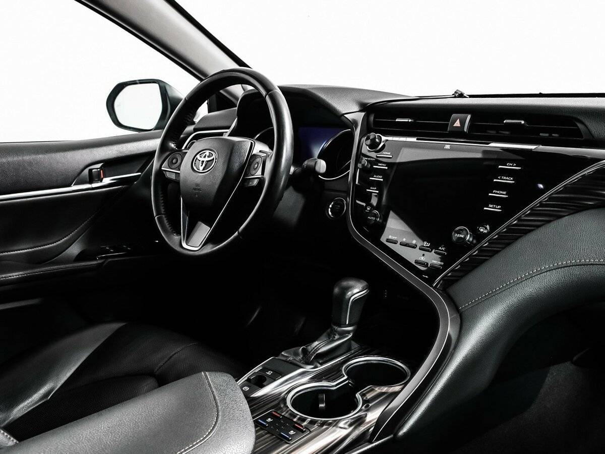 Toyota Camry б/у, 2019, Автоматическая. Фото: #8