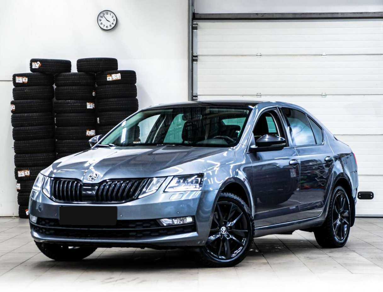 Skoda Octavia б/у, 2018, Механическая. Фото: #0