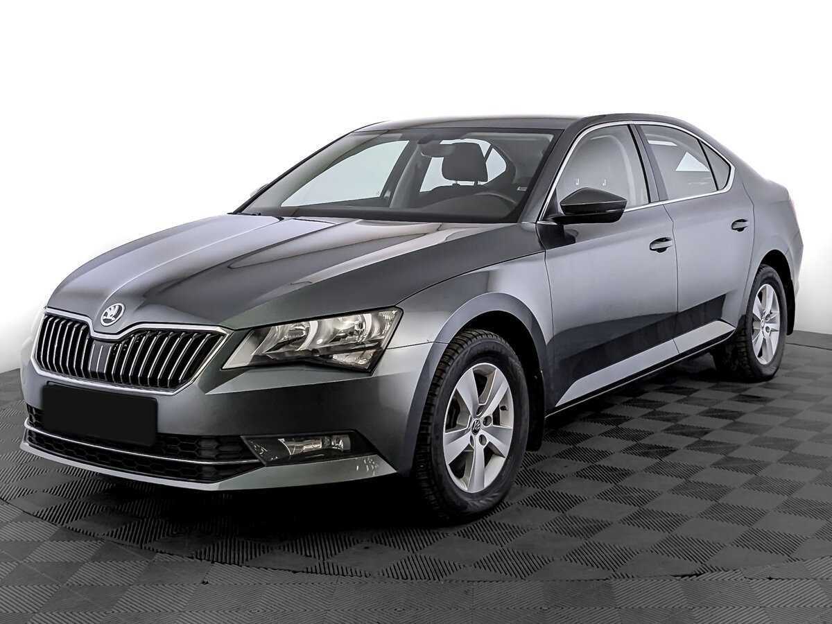 Skoda Superb б/у, 2018, Роботизированная. Фото: #0