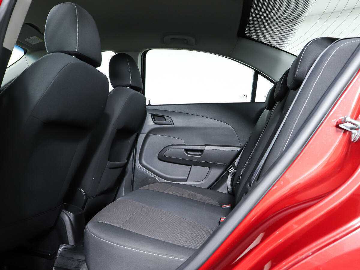 Chevrolet Aveo б/у, 2012, Автоматическая. Фото: #8