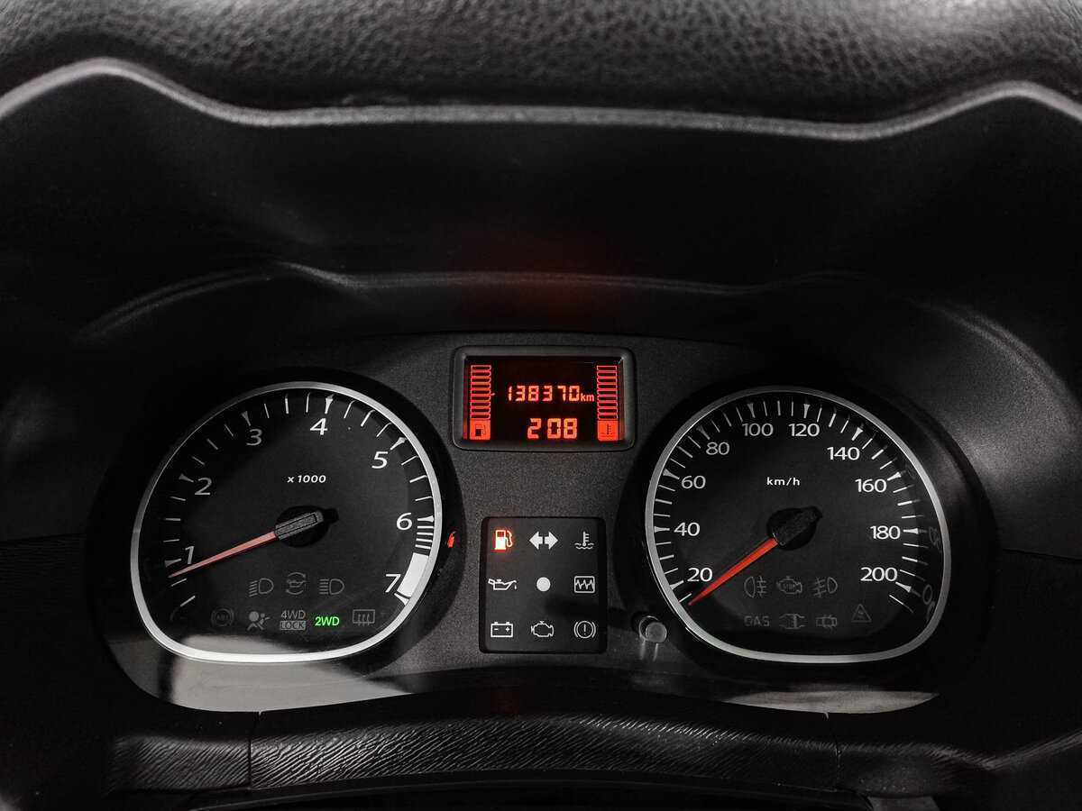 Renault Duster б/у, 2013, Механическая. Фото: #10