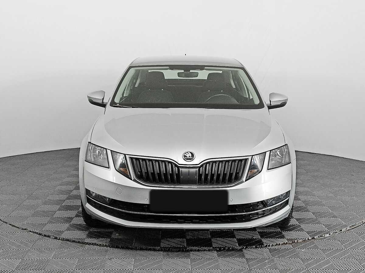 Skoda Octavia б/у, 2018, Роботизированная. Фото: #1