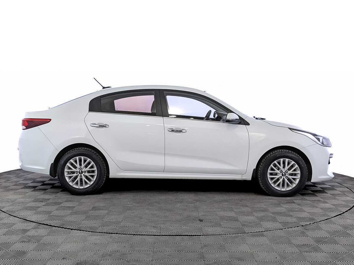 Kia Rio б/у, 2018, Автоматическая. Фото: #3