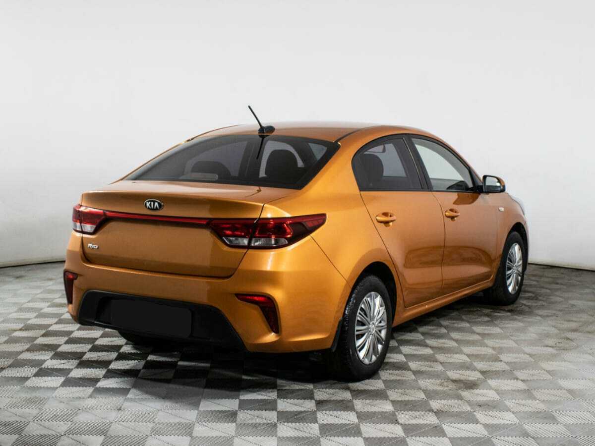 Kia Rio б/у, 2017, Автоматическая. Фото: #3