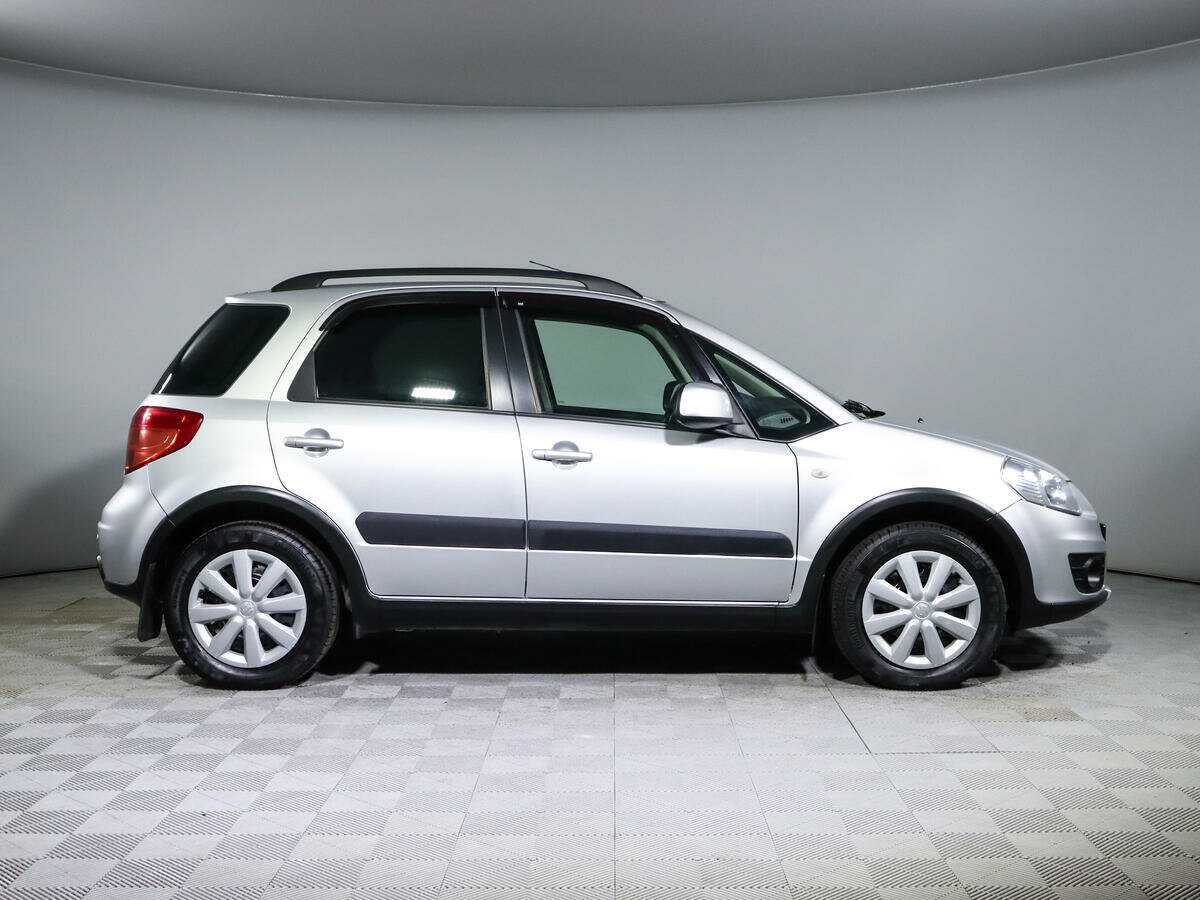 Suzuki SX4 б/у, 2014, Механическая. Фото: #3