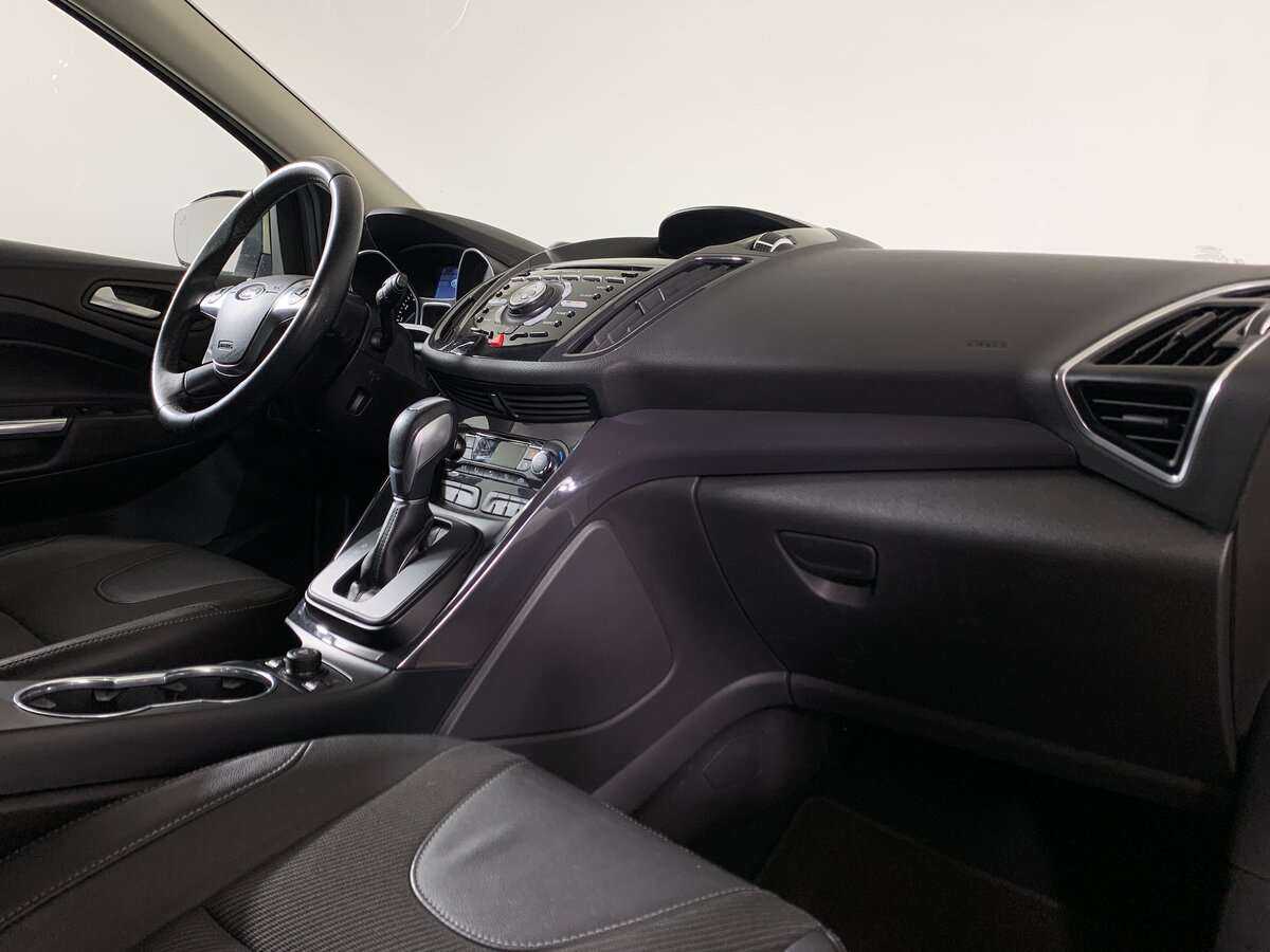 Ford Kuga б/у, 2014, Автоматическая. Фото: #10