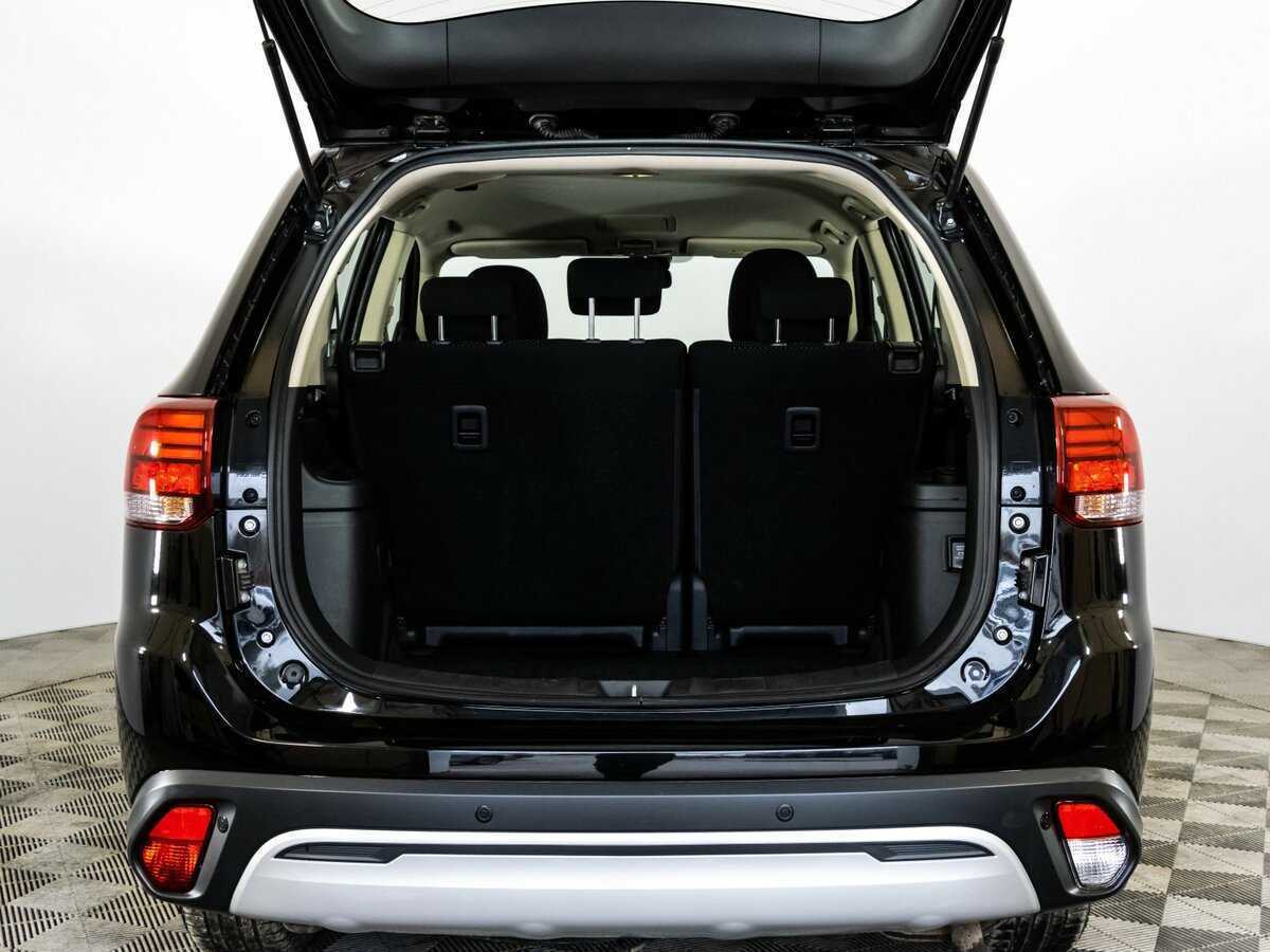 Mitsubishi Outlander б/у, 2018, Вариатор. Фото: #14