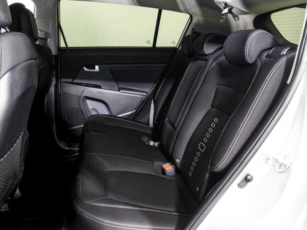 Kia Sportage б/у, 2013, Механическая. Фото: #9