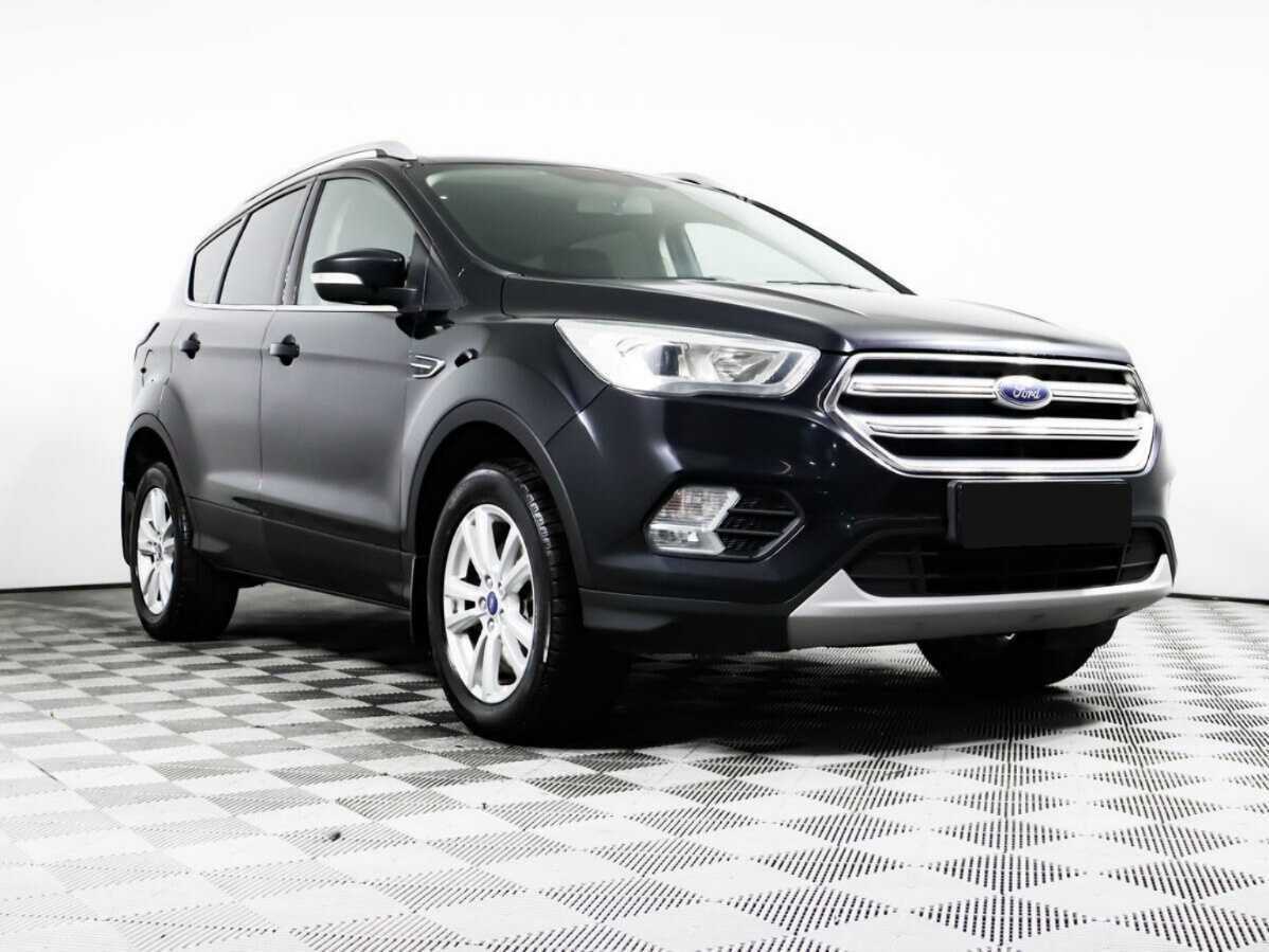 Ford Kuga б/у, 2017, Автоматическая. Фото: #2