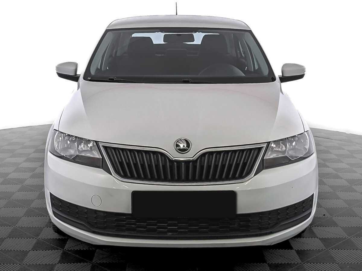 Skoda Rapid б/у, 2017, Механическая. Фото: #1