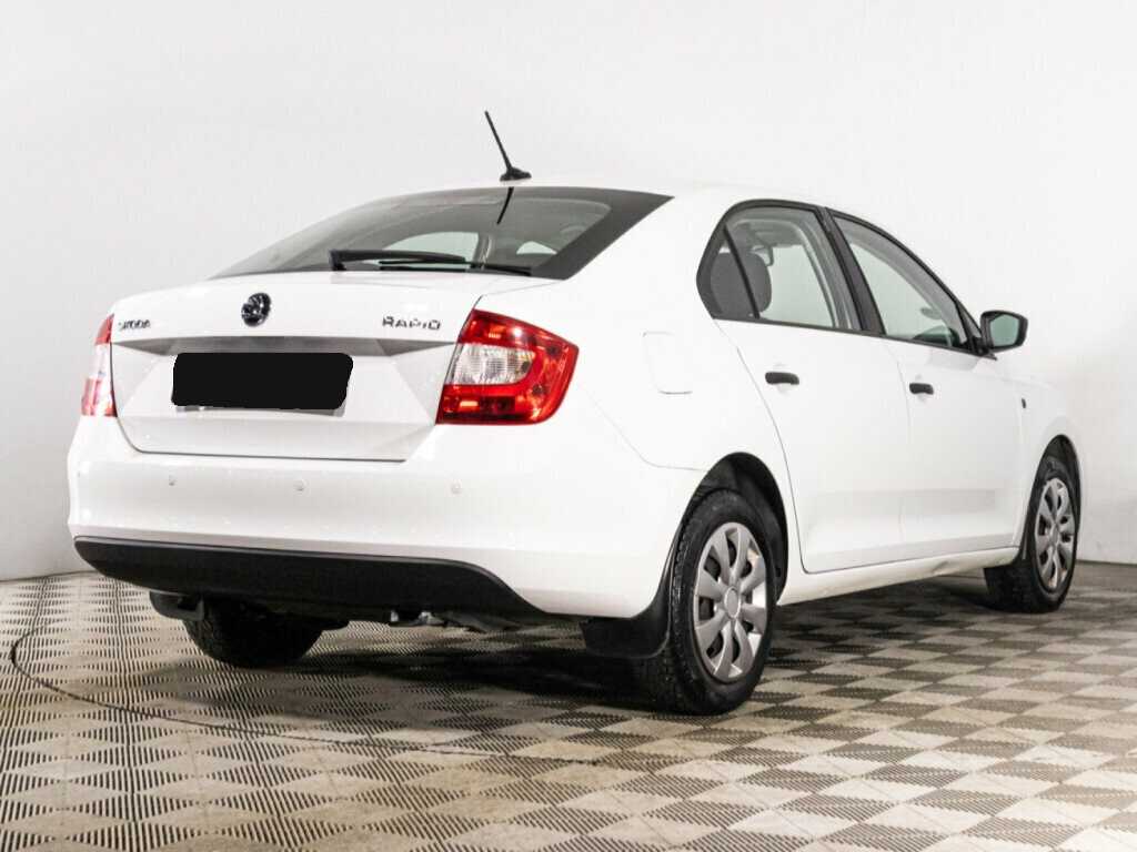 Skoda Rapid б/у, 2017, Автоматическая. Фото: #4